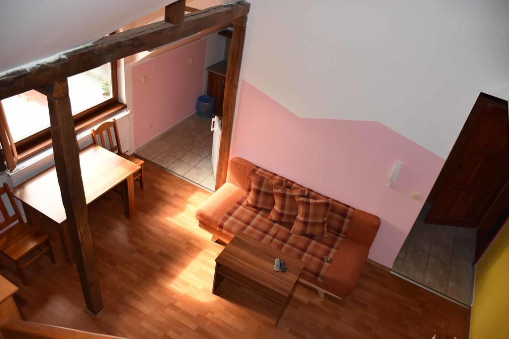Penzion U Holuba Hradčovice エクステリア 写真