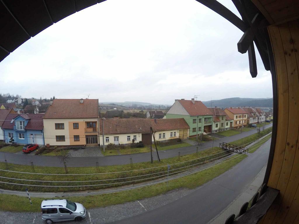 Penzion U Holuba Hradčovice エクステリア 写真