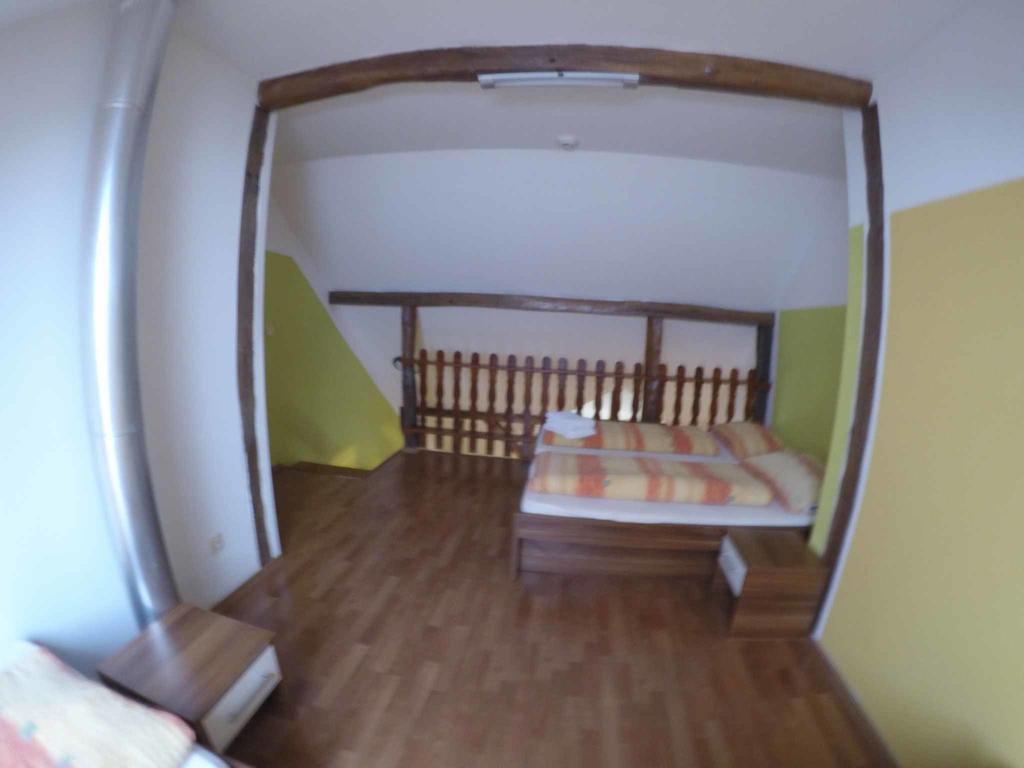 Penzion U Holuba Hradčovice エクステリア 写真