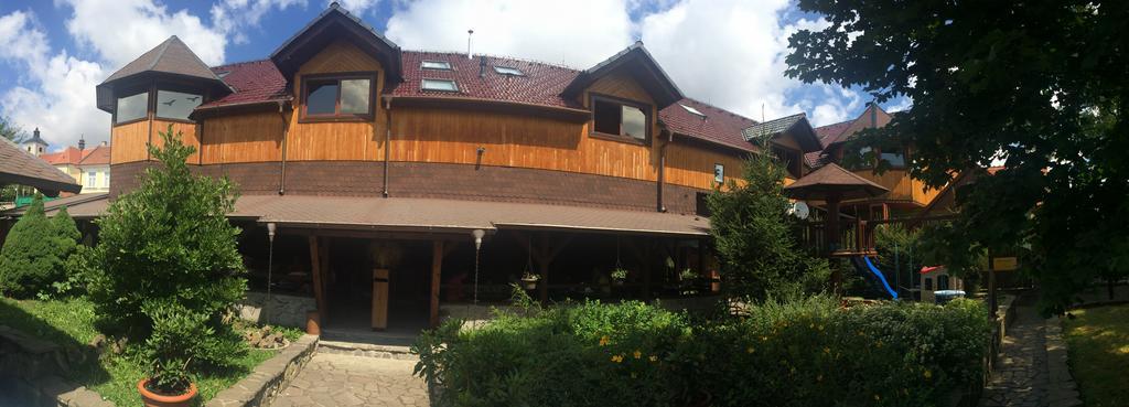 Penzion U Holuba Hradčovice エクステリア 写真