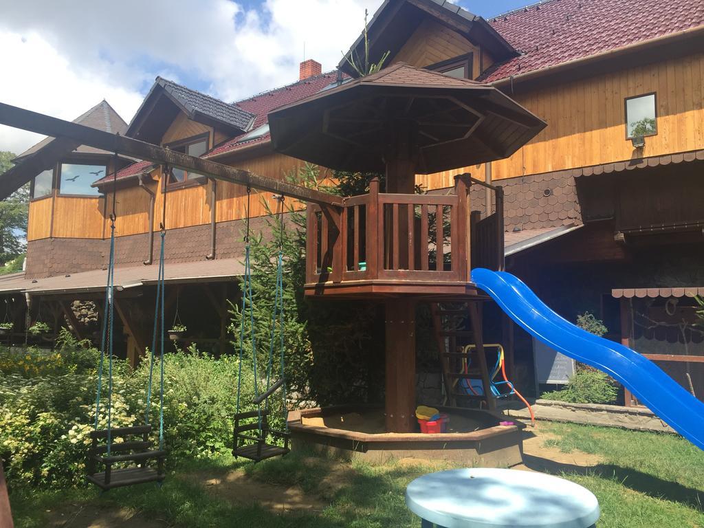 Penzion U Holuba Hradčovice エクステリア 写真