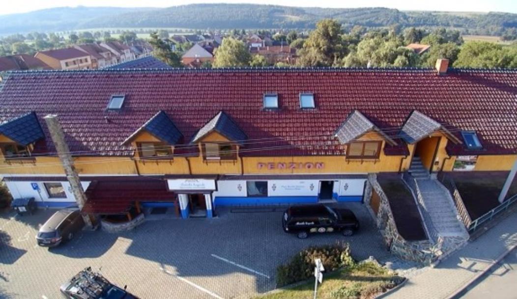 Penzion U Holuba Hradčovice エクステリア 写真